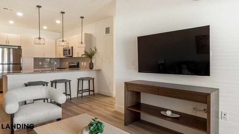 Building Photo - 10670 Jake Jabs Blvd