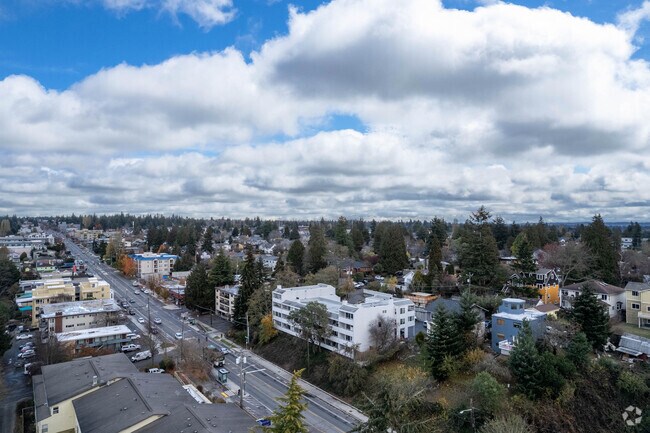 Exterior - Chateau Thierry