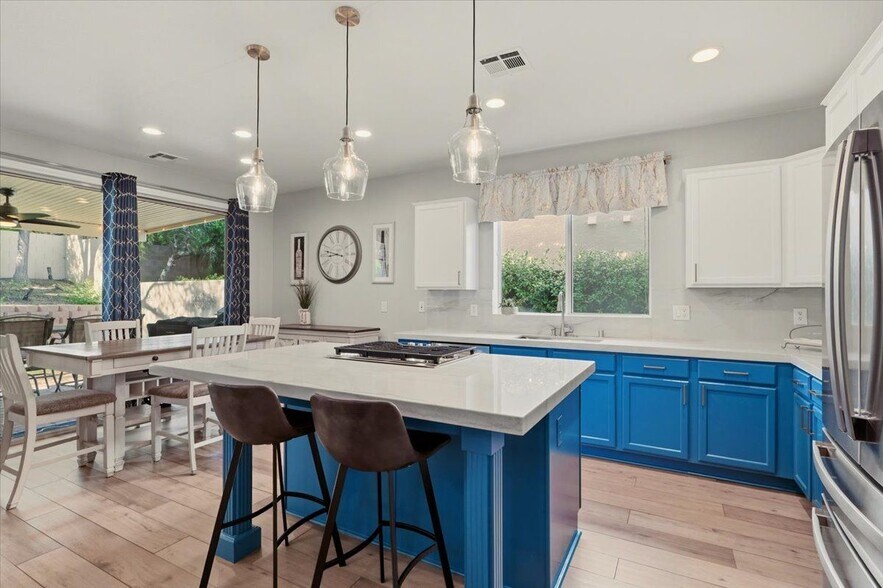 Building Photo - 11744 Via Vera Cruz Ct