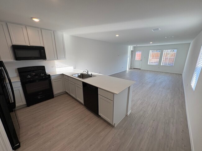 Building Photo - 1033 Cortijo Wy