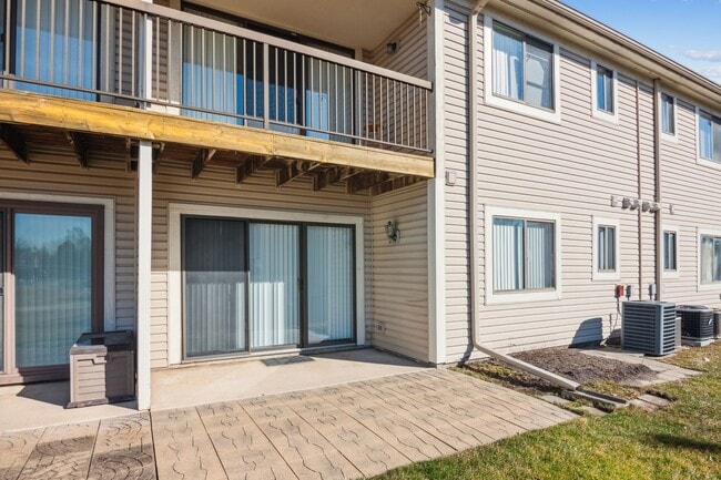 Building Photo - 30773 Hidden Pines Ln