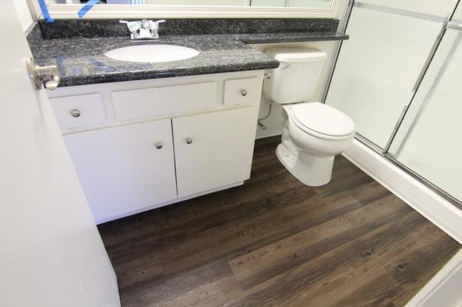 Building Photo - 2 bedroom in Studio City CA 91604