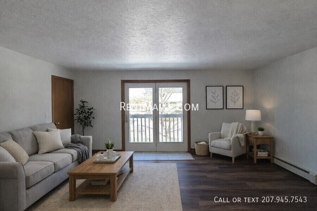 Building Photo - 7 Hartley St