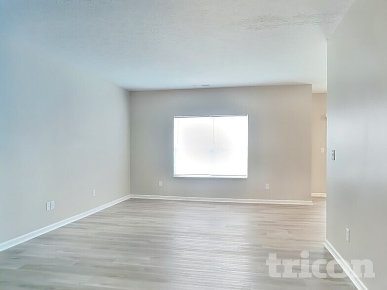 Building Photo - 1229 S Aberdeen Dr