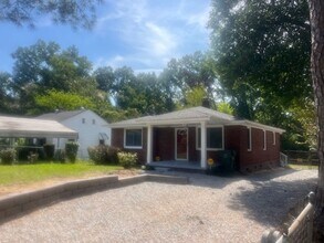Building Photo - 3 bedroom 1 bath remodeled home.