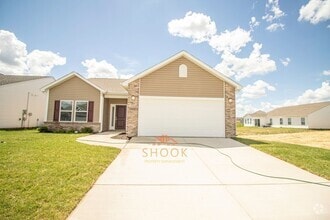 Building Photo - NEWER 3 BEDROOM HOME