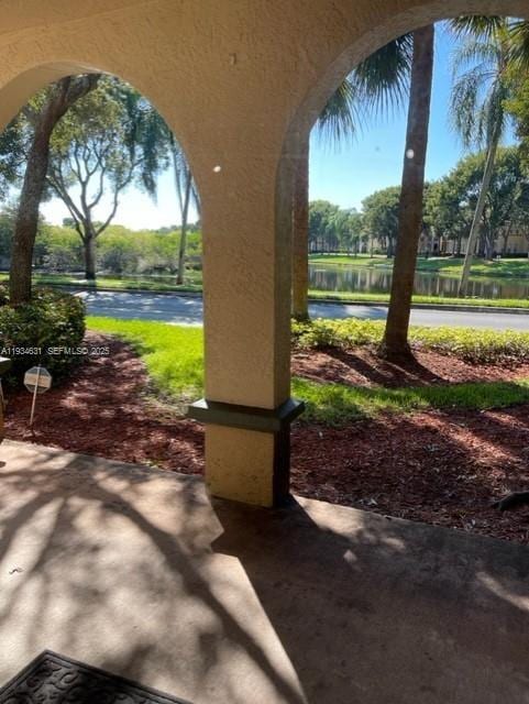 Building Photo - 2458 Centergate Dr