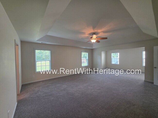 Building Photo - 202 Summer Gate Ln