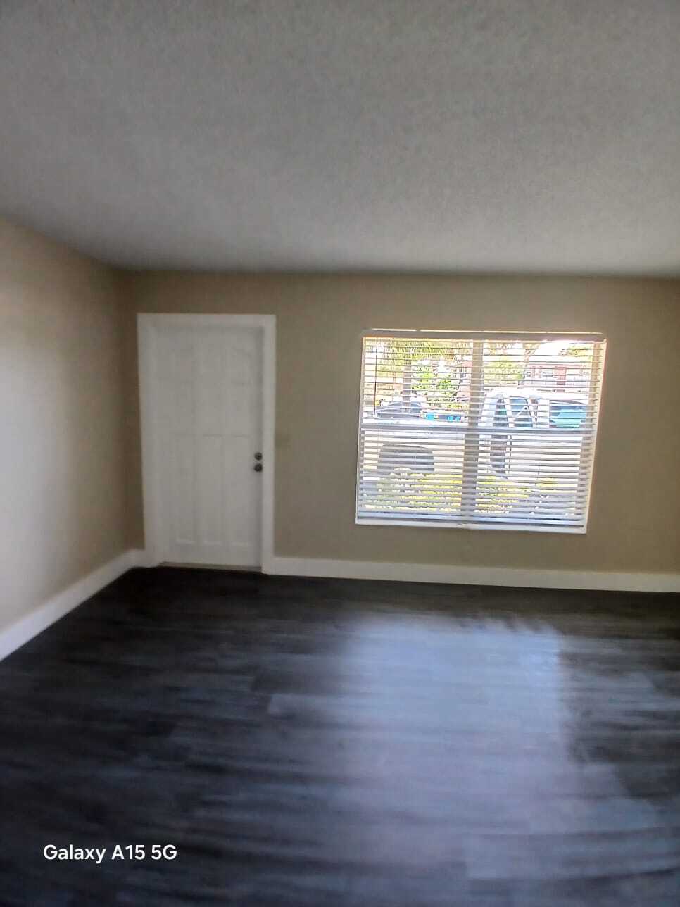 Building Photo - 4117 Riverside Dr