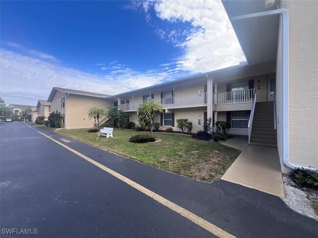 Building Photo - 1100 Pondella Rd