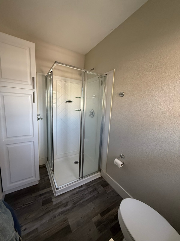 Building Photo - 2000 6th St