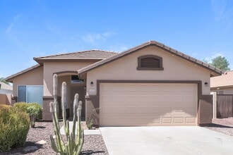 Building Photo - 8228 W Behrend Dr