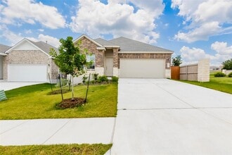 Building Photo - 202 Cibolo Crk Lp