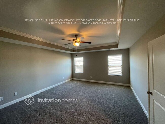 Building Photo - 5377 Roberta Crossing Dr