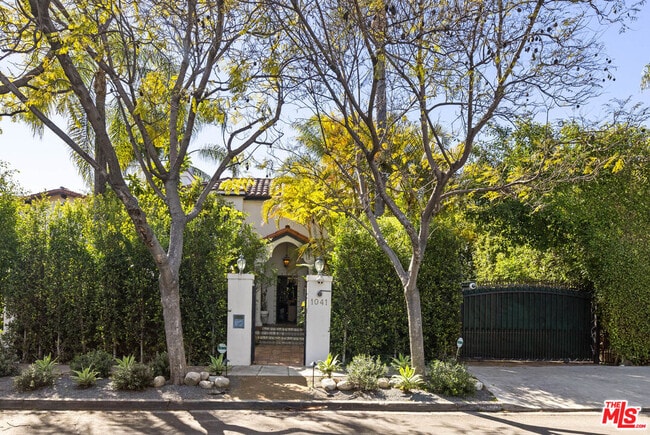 Building Photo - 1041 Orlando Ave