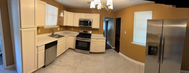 Building Photo - Charming 3BR House in New Orleans