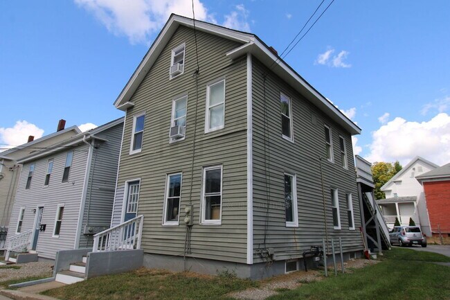 Building Photo - 57 Third St