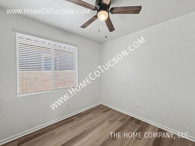 Building Photo - 6411 W Willow Falls Way