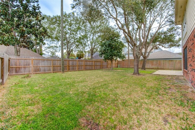 Building Photo - 2327 Centerbrook Ln