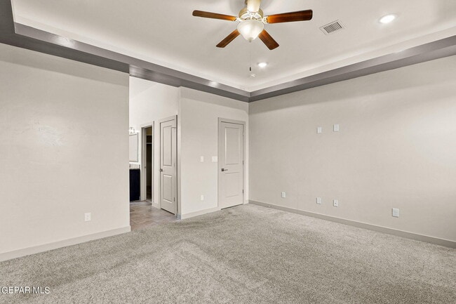 Building Photo - 12365 Desert Dove Ave