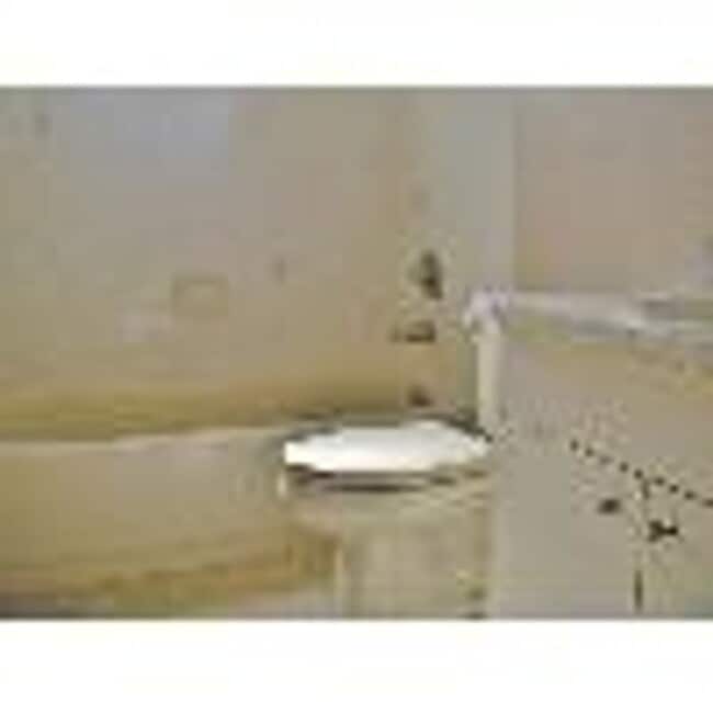 Building Photo - Inviting 3 Bedroom, 2 Bath Home in Desirab...