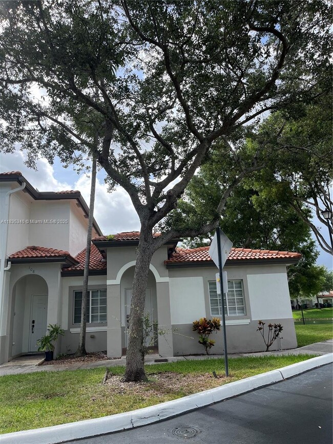 Building Photo - 8320 SW 150th Ave