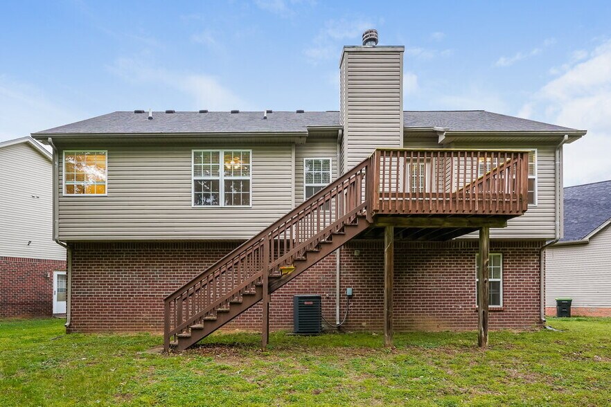 Building Photo - 3613 Shorewind Bay