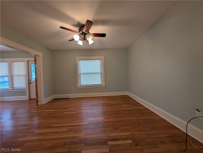 Building Photo - 1560 Coutant Ave