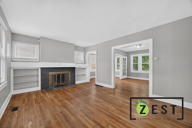 Building Photo - 3496 Courville St