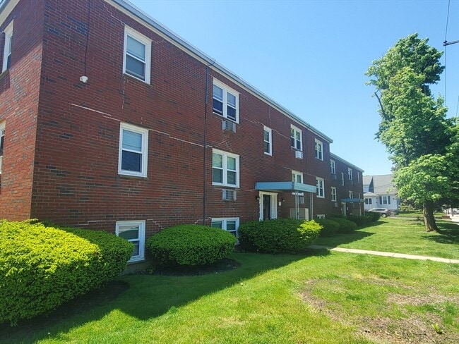 Building Photo - 433 Sea St