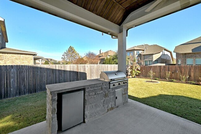 Building Photo - 108 Leon Loop