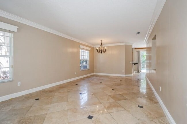 Building Photo - 5338 NW 124th Way