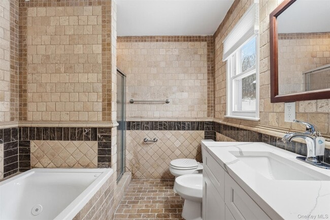 Building Photo - 1618 Morningview Dr