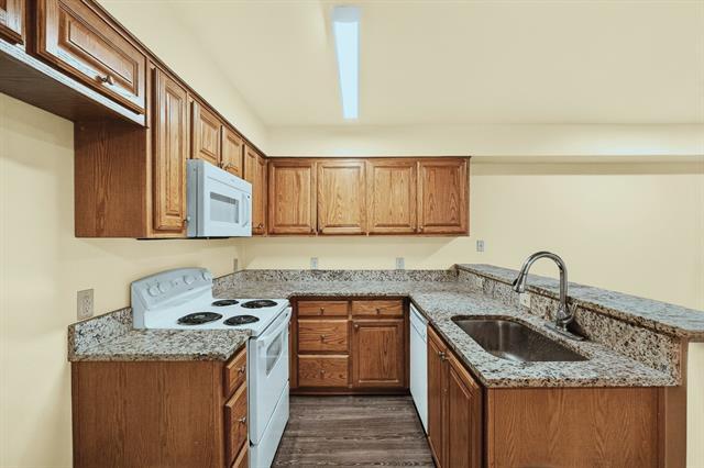 Building Photo - 1716 S Waco St