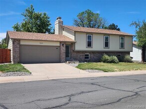Building Photo - 9225 Clermont Dr