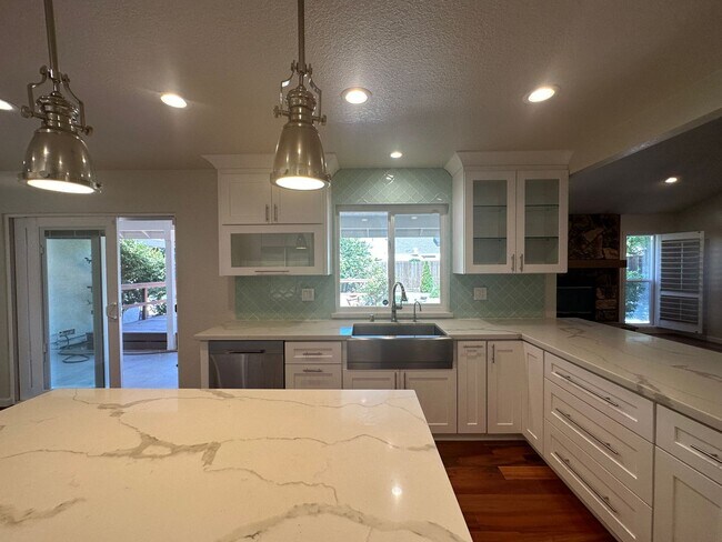 Building Photo - 2601 Bardolino Ln