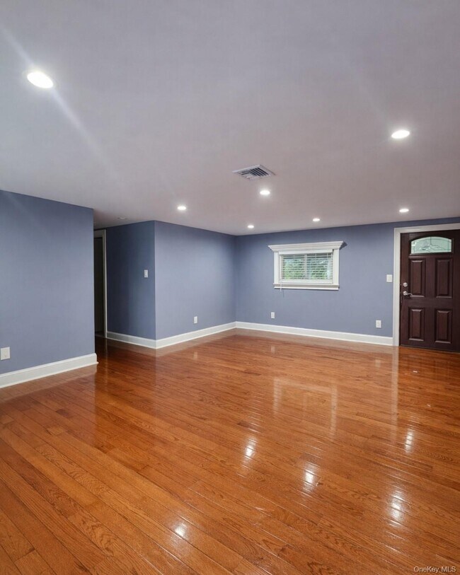 Building Photo - 39 Musket Dr