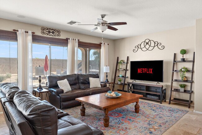 Building Photo - 4123 S Adelle