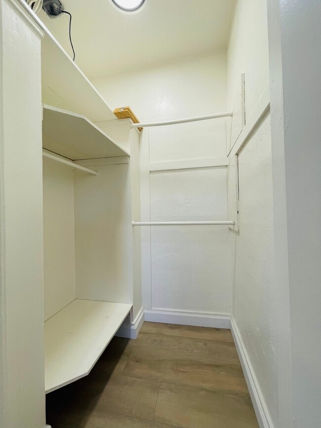 Building Photo - 3990 4th St