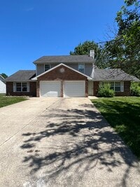 Building Photo - 20 Yorkshire Dr
