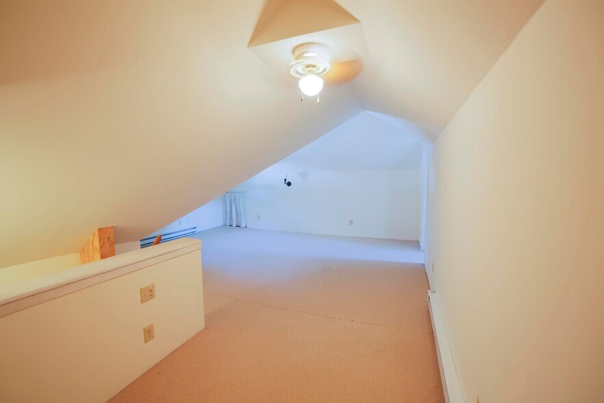 Finished Attic w Bath - 1849 Saint Clair Ave
