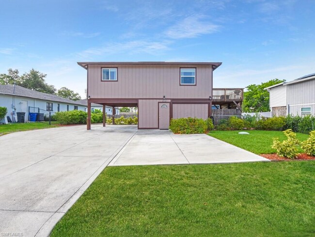 Primary Photo - 8160 Egret Rd