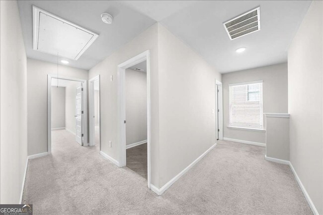 Building Photo - 220 Harrison St