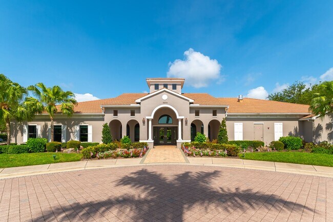 Building Photo - Modern, 2/3 Bed, 2 Bath Spacious Single St...