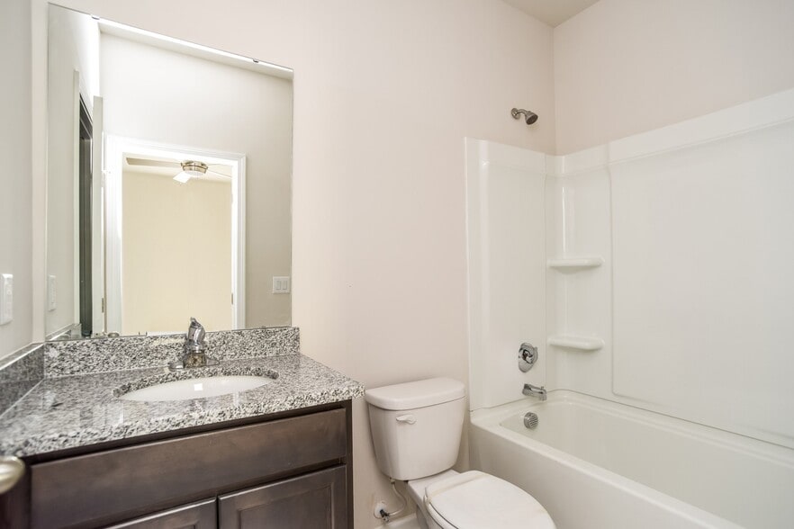 Building Photo - 1285 Warrens Way
