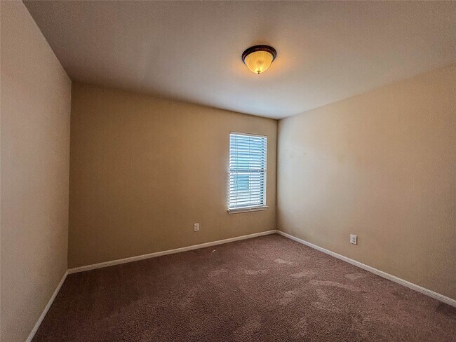 Building Photo - 2507 Grey Reef Dr