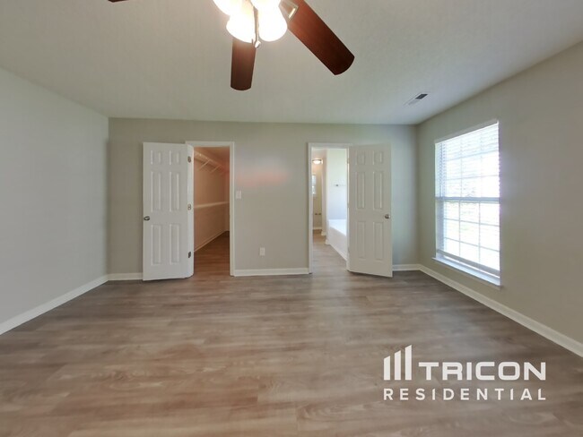 Building Photo - 5935 Laurenfield Dr