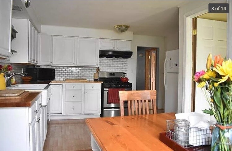 Building Photo - 7 WESTON ST