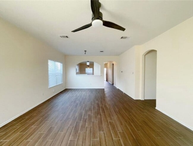 Building Photo - 18208 Maxa Dr