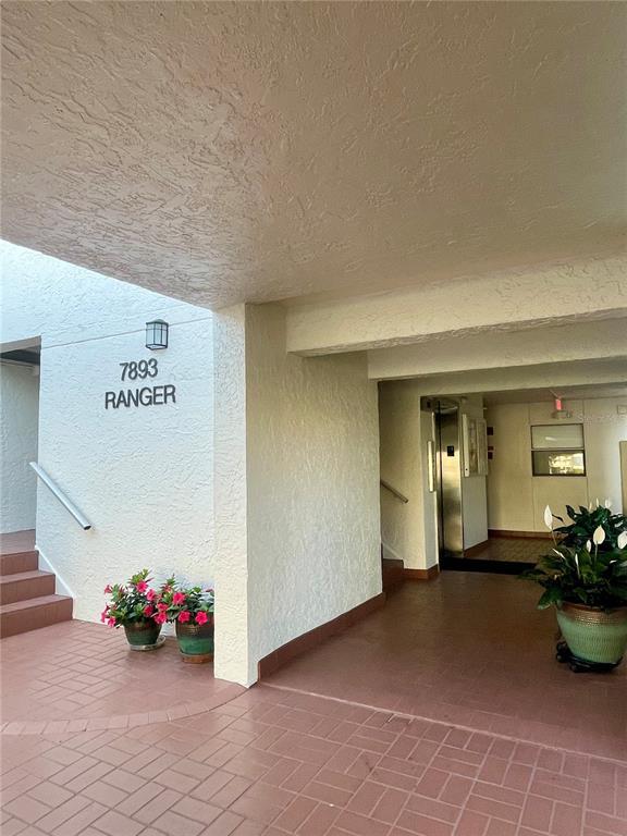 Building Photo - 7893 Sailboat Key Blvd S